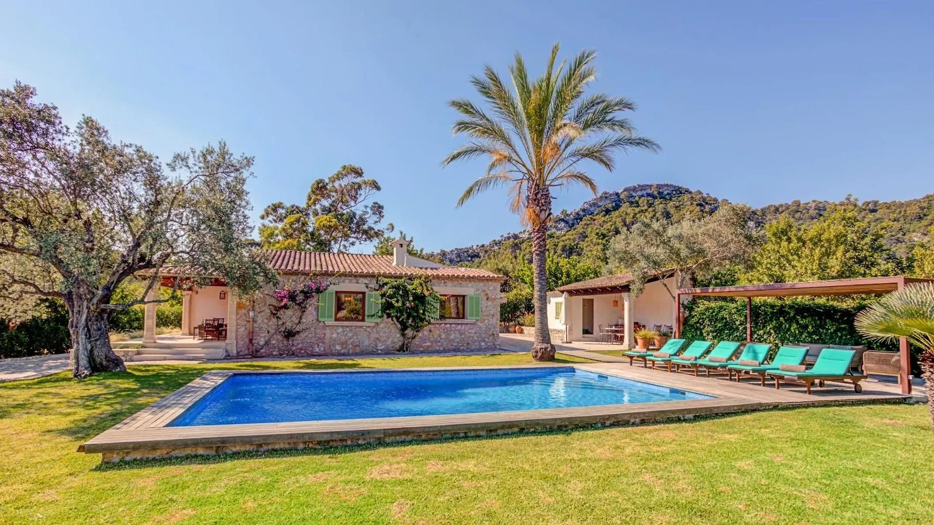 Villa Can Gallardo By Sealand Villas Pollensa